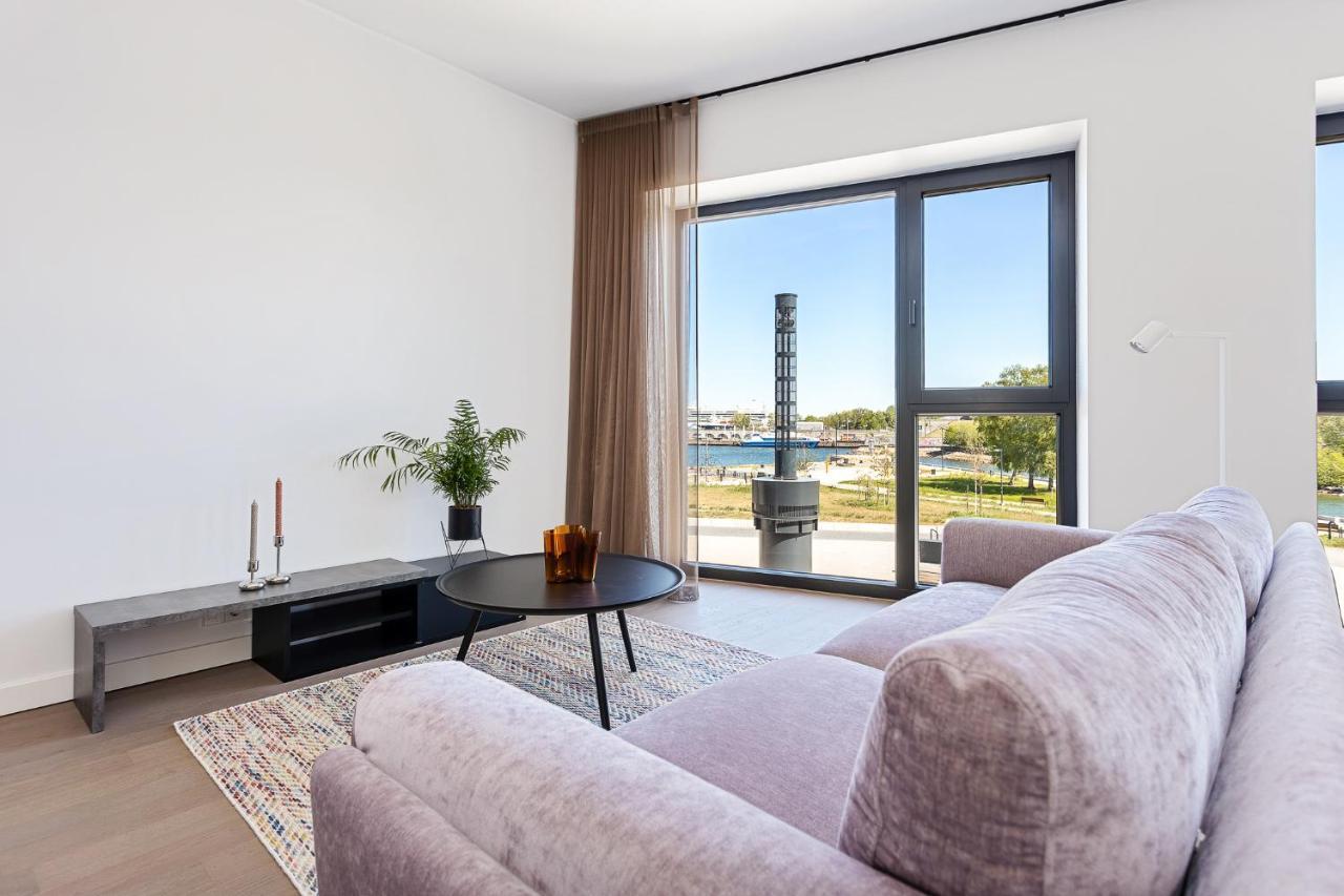 Sea View Family Apt In Unique Kalaranna District 탈린 외부 사진